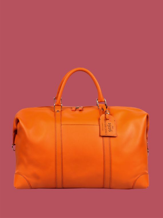 Weekend bag with shoulder strap