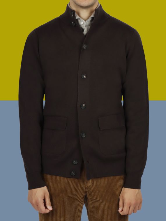 Wool jacket with buttons