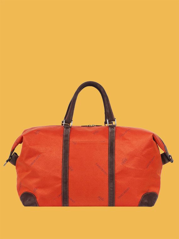 Weekend bag with shoulder strap